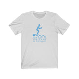 Cur Dubitas Urinari in Piscinam? Short Sleeve Tee